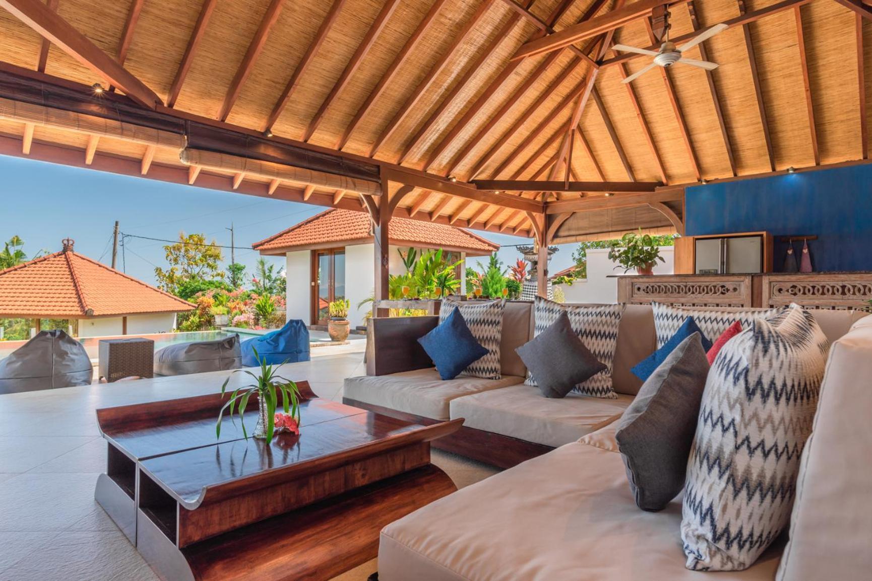 Villa Mia With Amazing Pool Lovina (Bali)