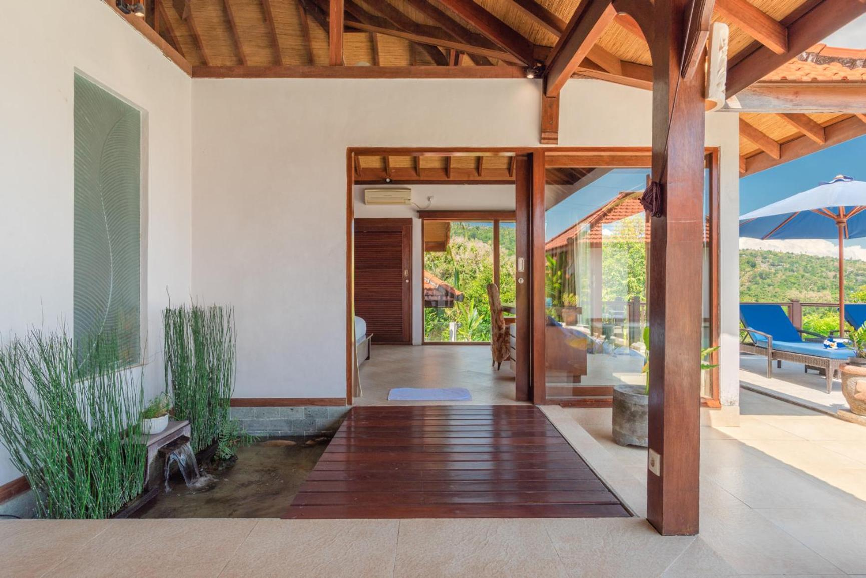 Mia With Amazing Pool Villa